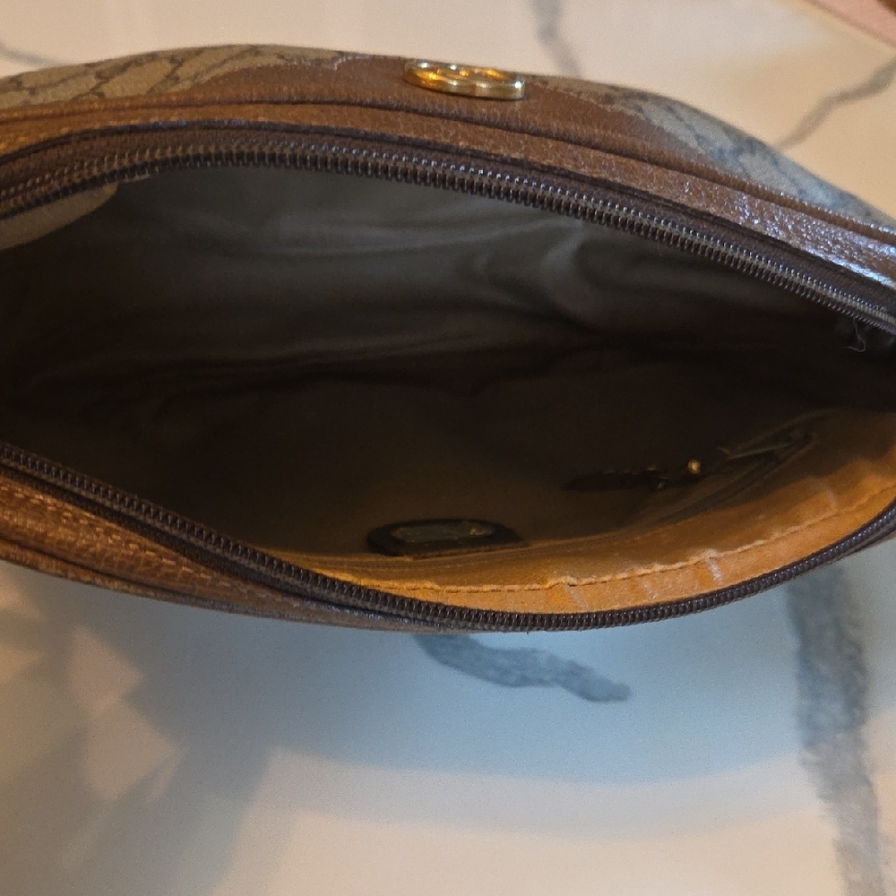 Rare Vintage Gucci Brown Crossbody Bag - Picture 7 of 13